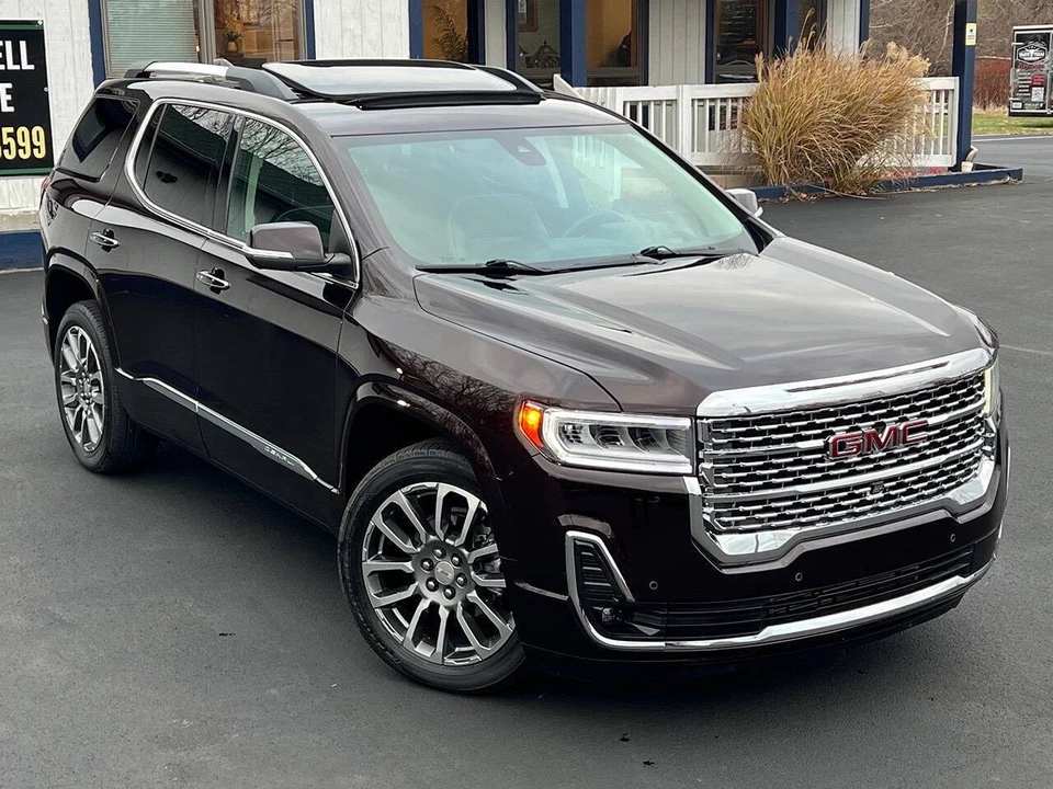 2021 GMC Acadia - Image 13 of 21