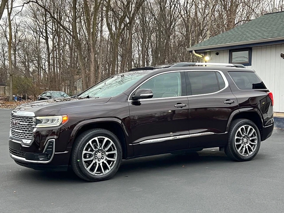 2021 GMC Acadia - Image 15 of 21