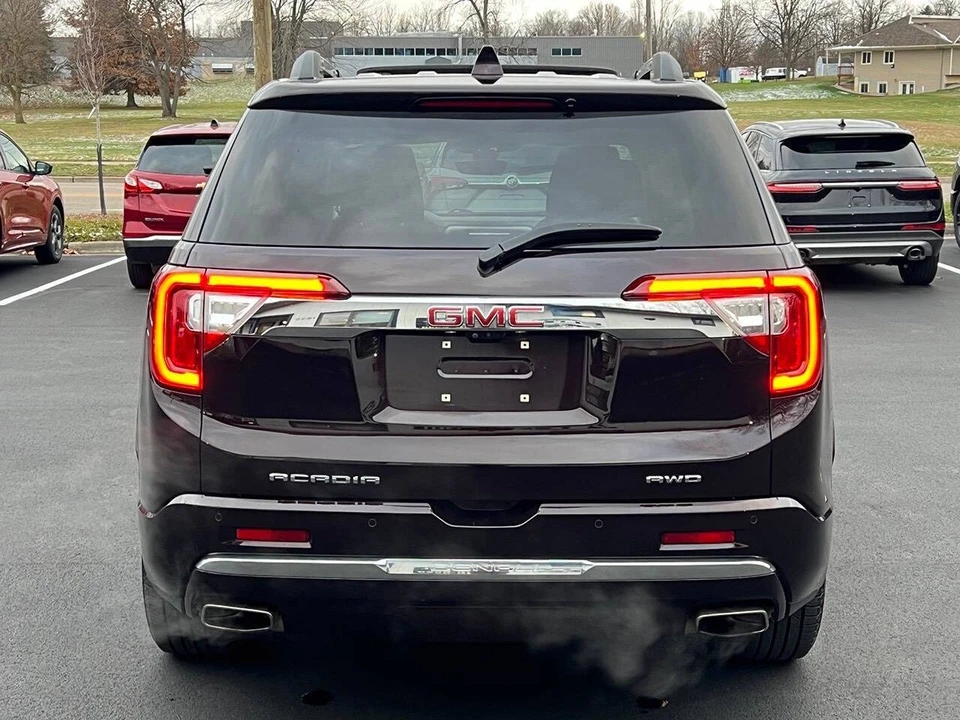 2021 GMC Acadia - Image 18 of 21