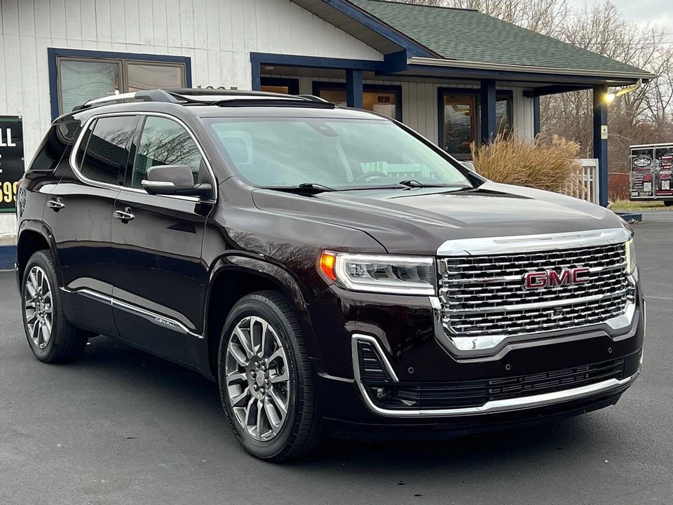 2021 GMC Acadia - Image 10 of 21