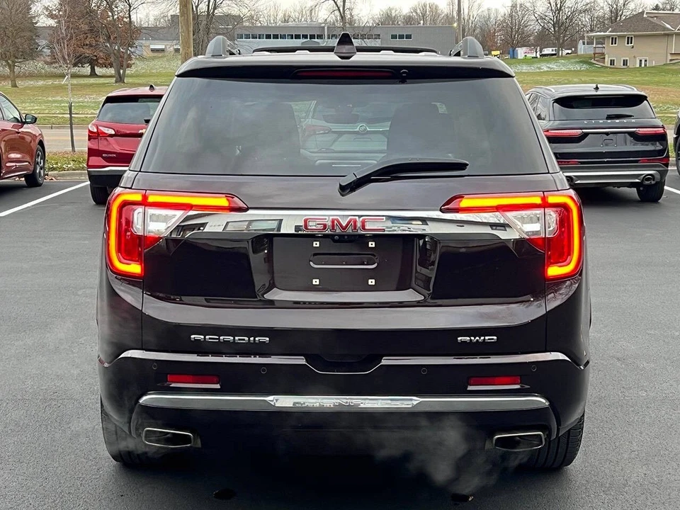 2021 GMC Acadia - Image 18 of 21