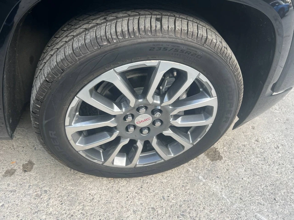 2021 GMC Acadia - Image 9 of 21