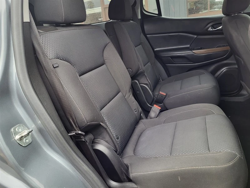 2021 GMC Acadia - Image 12 of 16