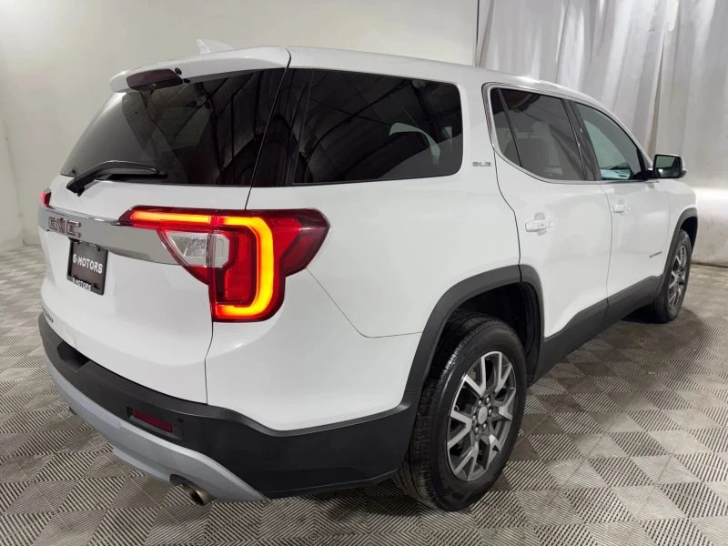 2021 GMC Acadia - Image 9 of 12