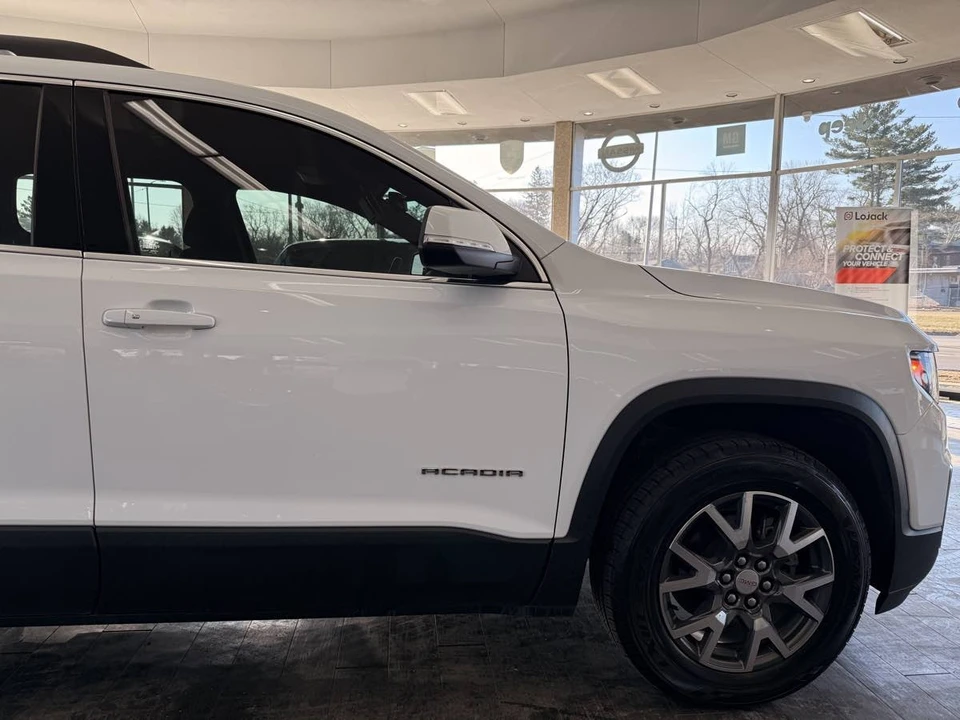 2021 GMC Acadia - Image 6 of 12