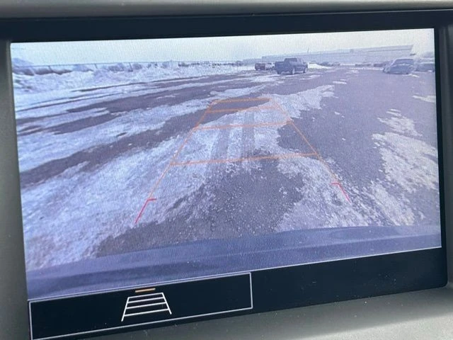2021 GMC Acadia - Image 10 of 12