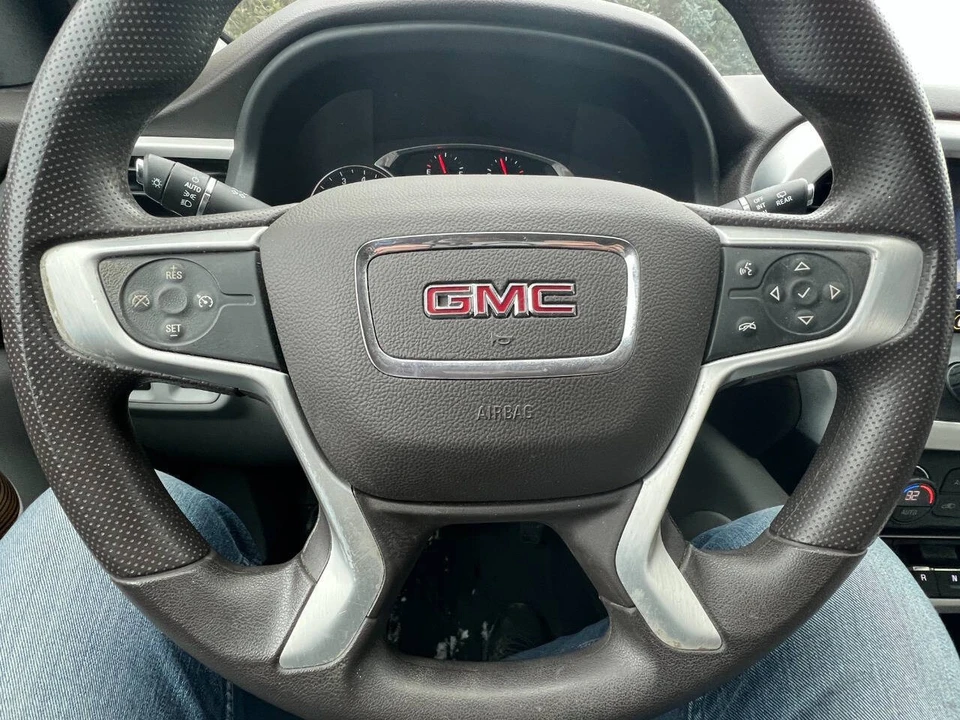 2021 GMC Acadia - Image 21 of 21