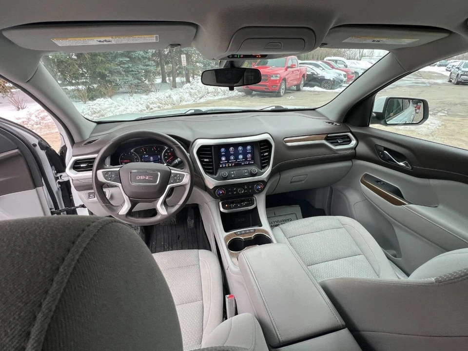 2021 GMC Acadia - Image 19 of 21