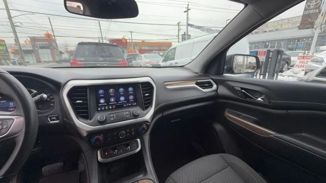 2021 GMC Acadia - Image 14 of 16