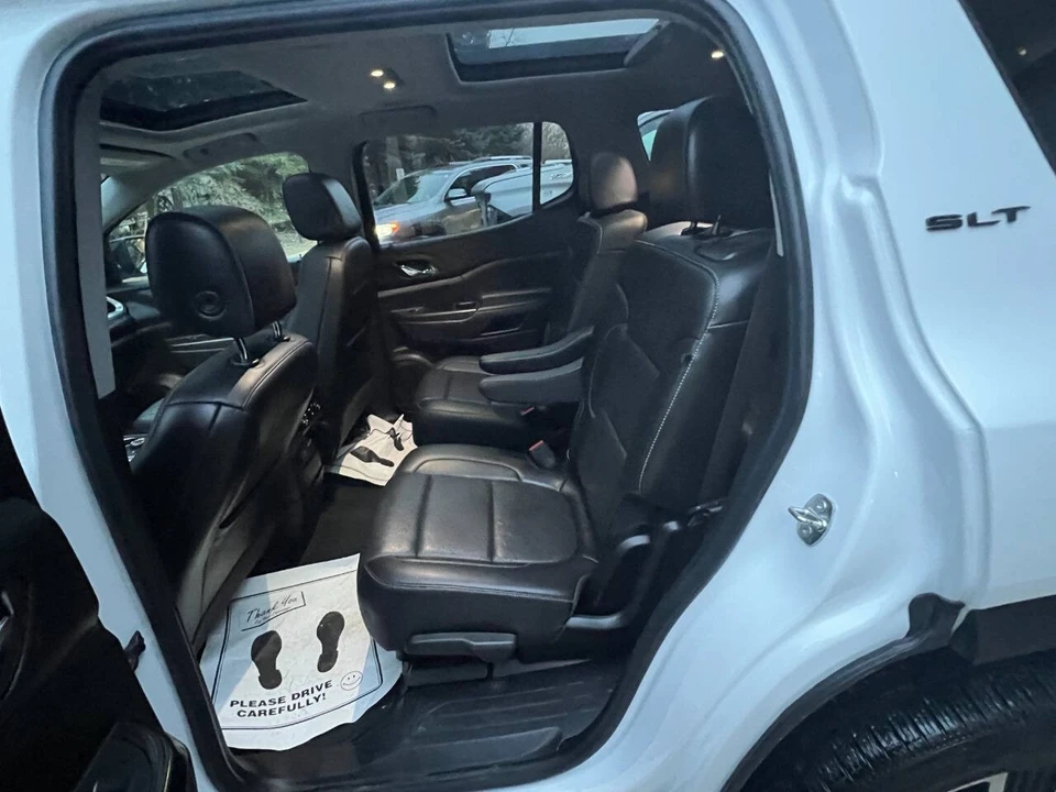 2021 GMC Acadia - Image 18 of 21
