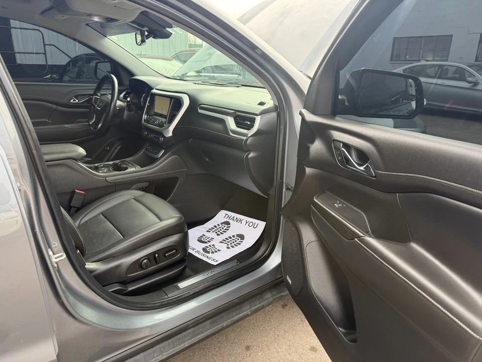 2021 GMC Acadia - Image 11 of 20