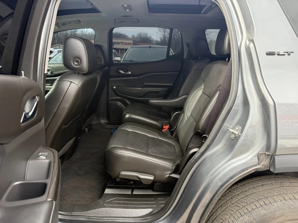 2021 GMC Acadia - Image 17 of 20