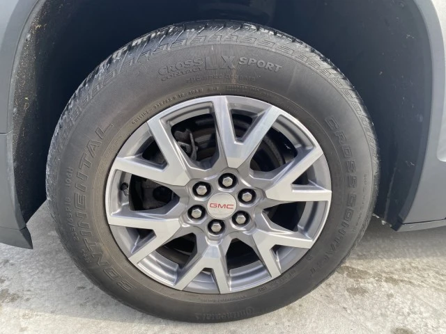 2021 GMC Acadia - Image 15 of 21