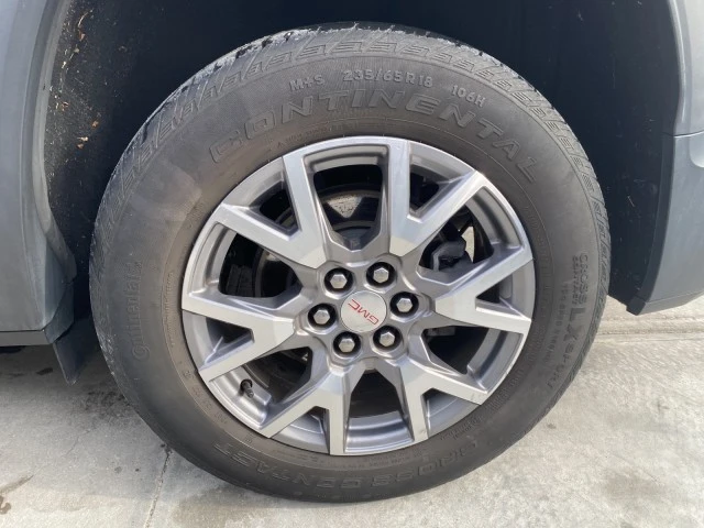 2021 GMC Acadia - Image 17 of 21