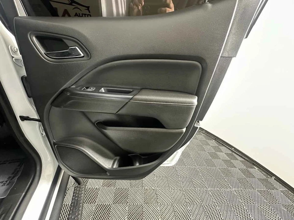 2021 GMC Canyon 2nd Gen - Image 19 of 21