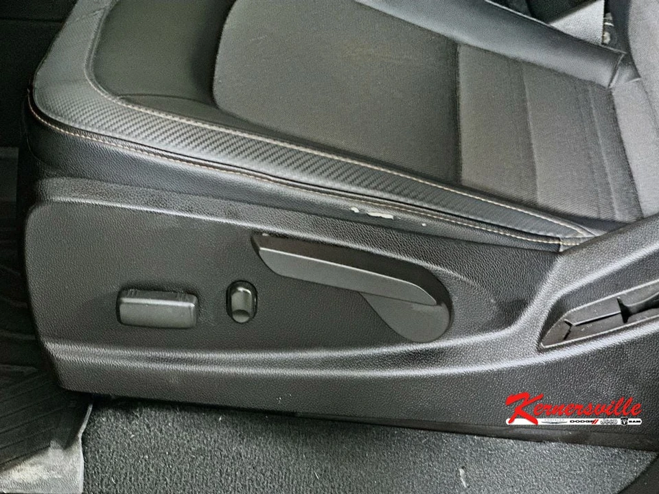 2021 GMC Canyon 2nd Gen - Image 22 of 24