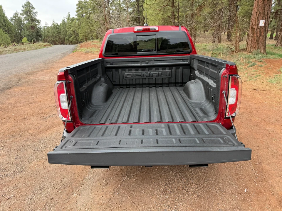 2021 GMC Canyon 2nd Gen - Image 16 of 27