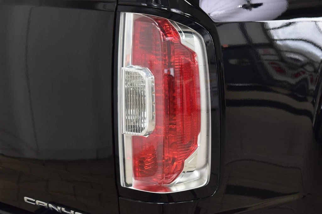 2021 GMC Canyon 2nd Gen - Image 16 of 21