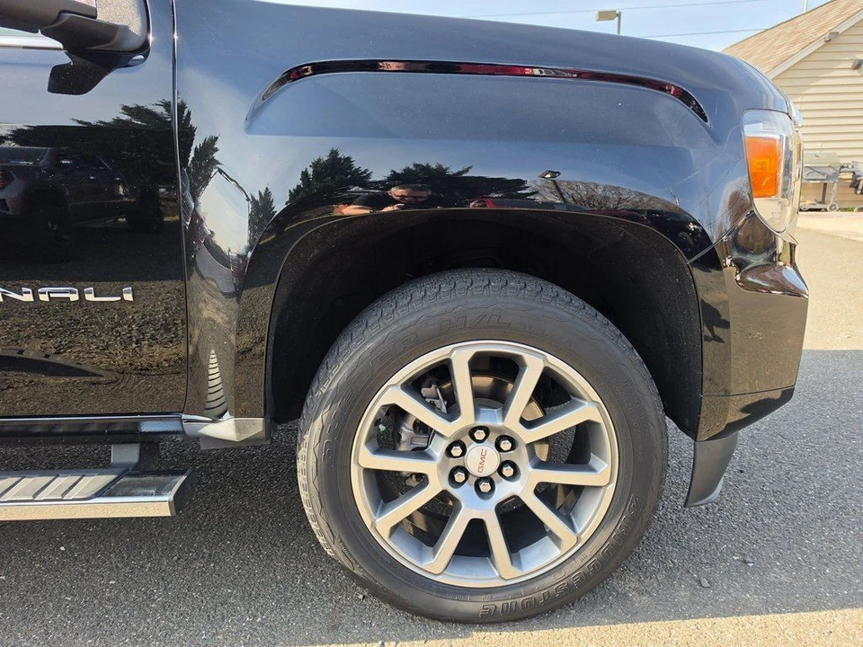 2021 GMC Canyon 2nd Gen - Image 15 of 21