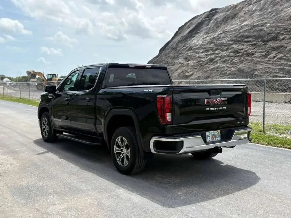 2021 GMC Sierra 5th Gen - Image 5 of 8