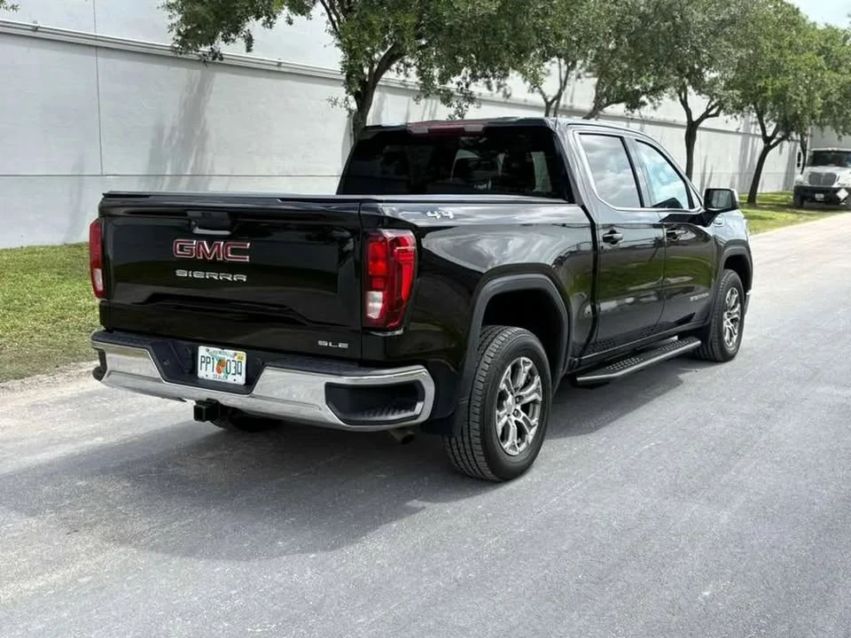 2021 GMC Sierra 5th Gen - Image 4 of 8