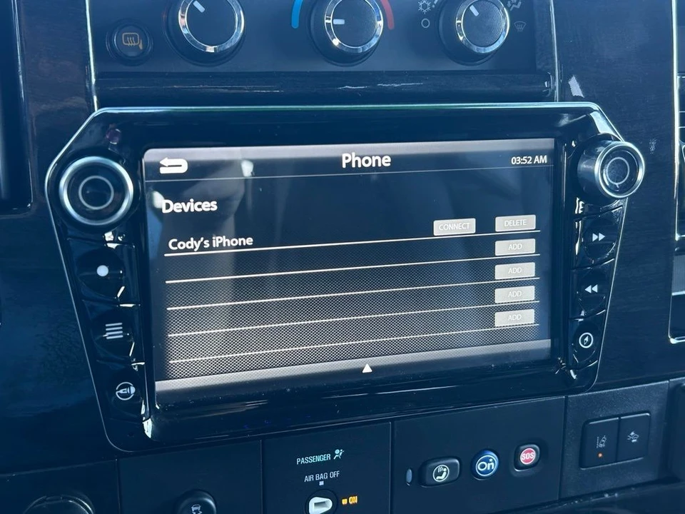 2021 GMC Savana - Image 8 of 21