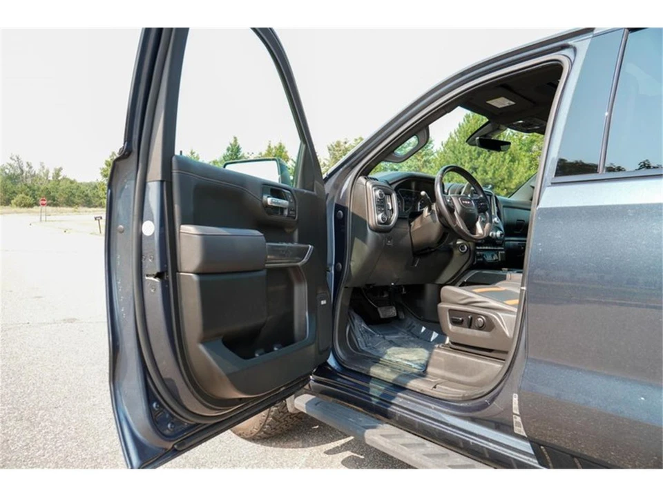 2021 GMC Sierra 5th Gen - Image 10 of 31