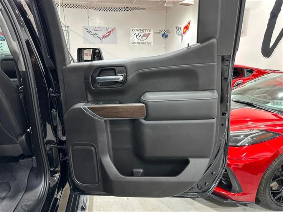 2021 GMC Sierra 5th Gen - Image 16 of 30