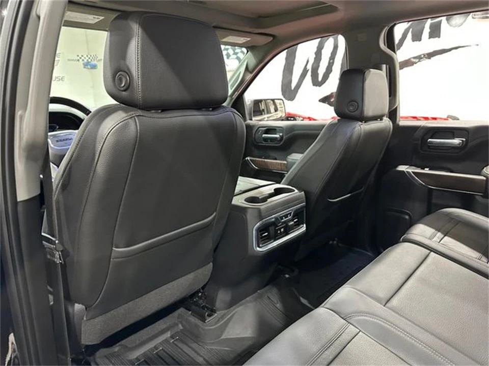 2021 GMC Sierra 5th Gen - Image 15 of 30