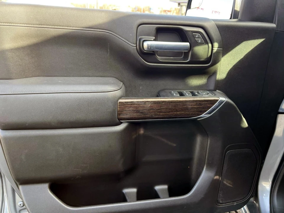 2021 GMC Sierra 5th Gen - Image 17 of 21
