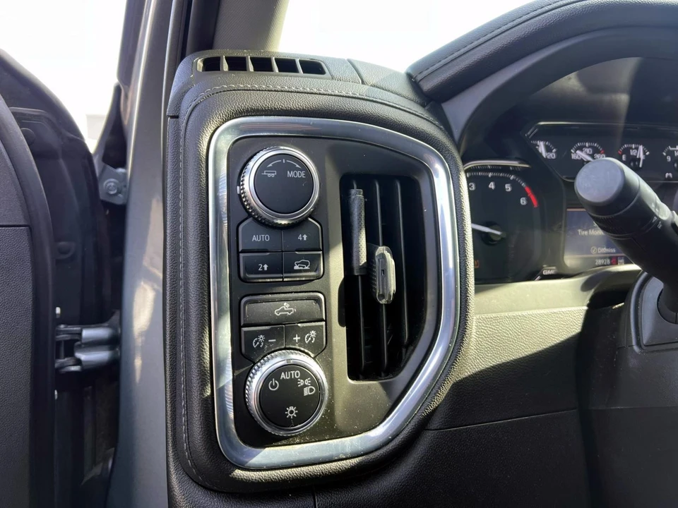 2021 GMC Sierra 5th Gen - Image 15 of 21
