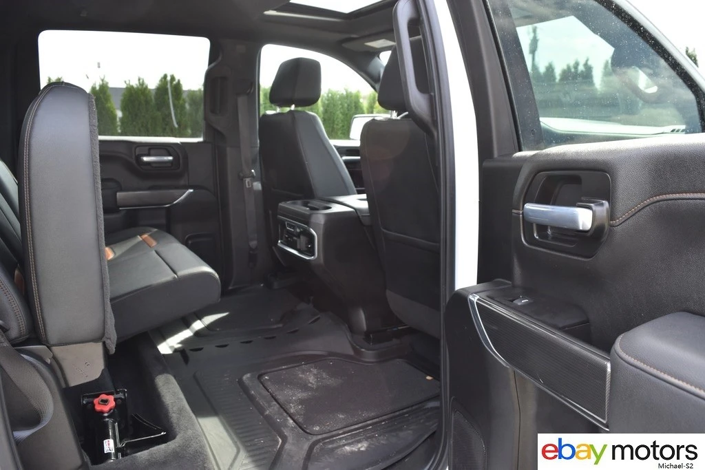 2021 GMC Sierra 5th Gen - Image 18 of 24