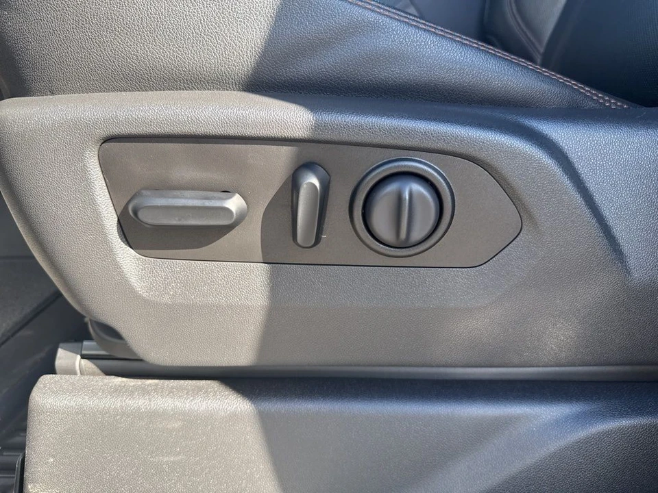 2021 GMC Sierra 5th Gen - Image 11 of 12