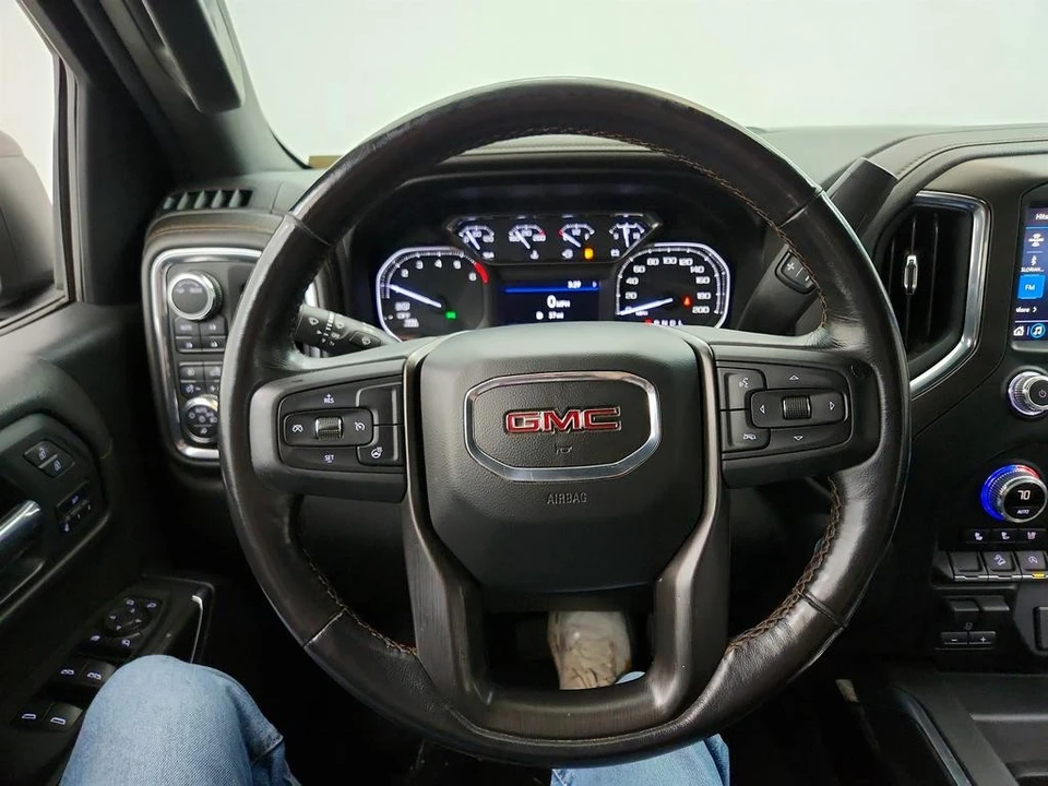 2021 GMC Sierra 5th Gen - Image 16 of 21