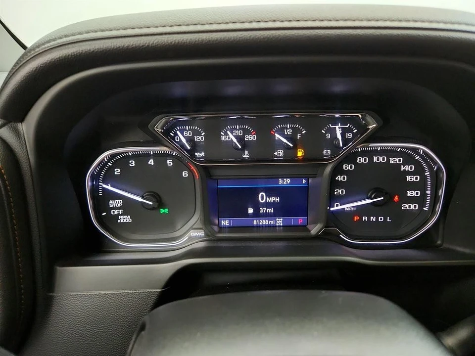 2021 GMC Sierra 5th Gen - Image 15 of 21