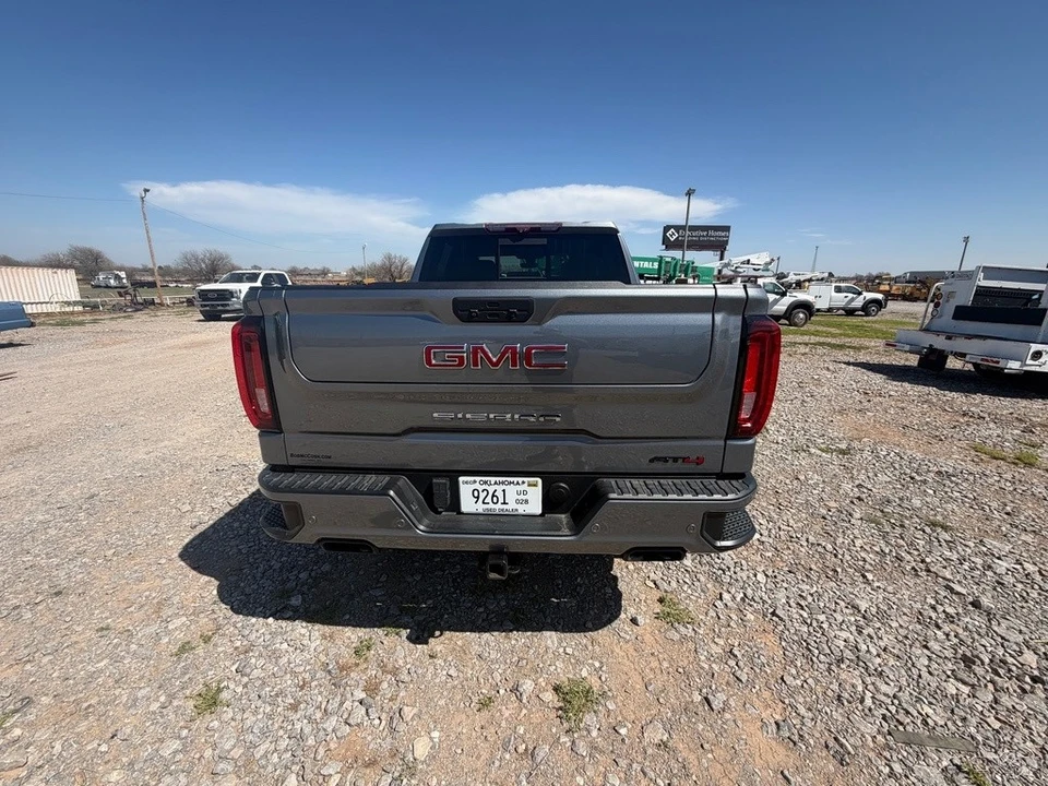 2021 GMC Sierra 5th Gen - Image 11 of 21
