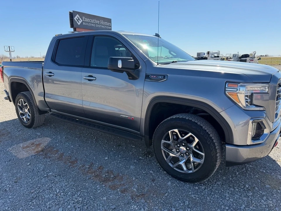 2021 GMC Sierra 5th Gen - Image 9 of 21