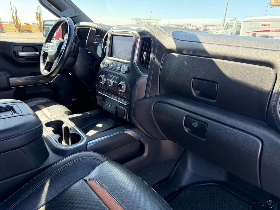 2021 GMC Sierra 5th Gen - Image 18 of 21
