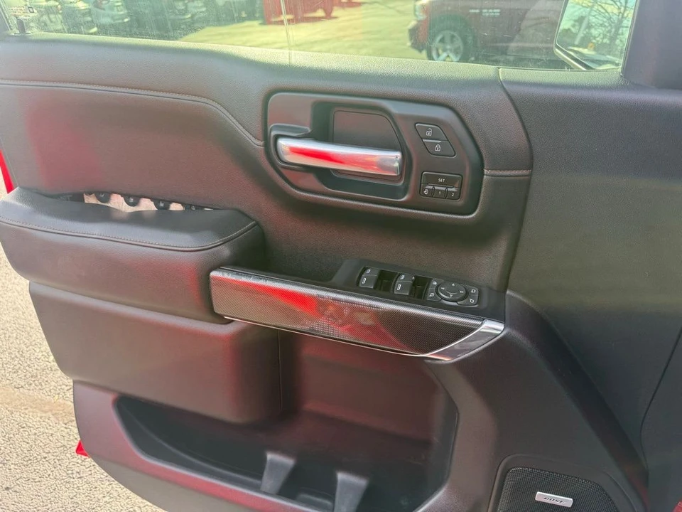 2021 GMC Sierra 5th Gen - Image 15 of 21