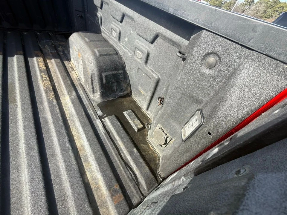2021 GMC Sierra 5th Gen - Image 13 of 21