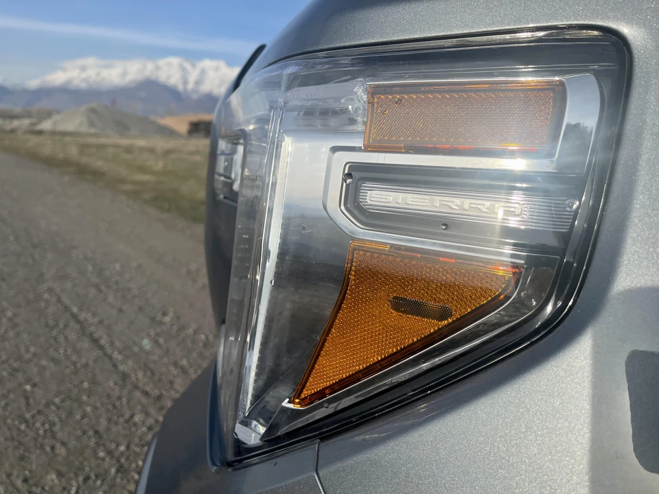 2021 GMC Sierra 5th Gen - Image 27 of 30