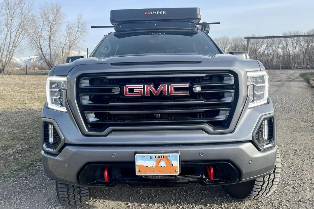 2021 GMC Sierra 5th Gen - Image 2 of 30