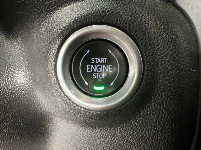 2021 GMC Sierra 5th Gen - Image 17 of 21