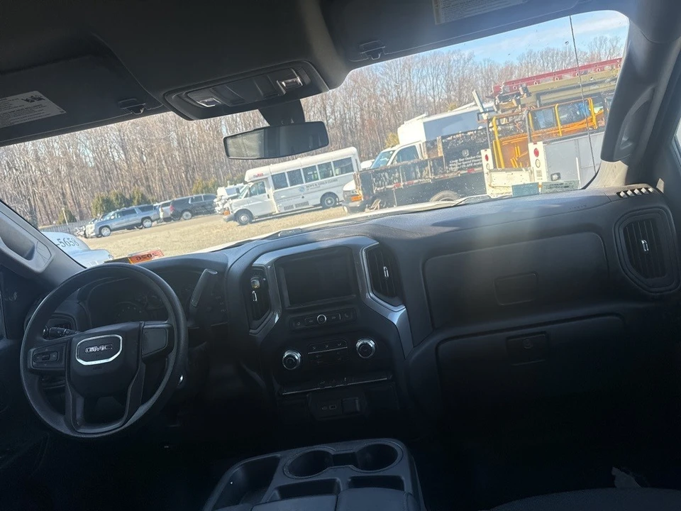 2021 GMC Sierra 5th Gen - Image 9 of 12