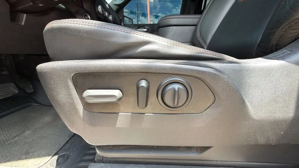 2021 GMC Sierra 5th Gen - Image 10 of 20
