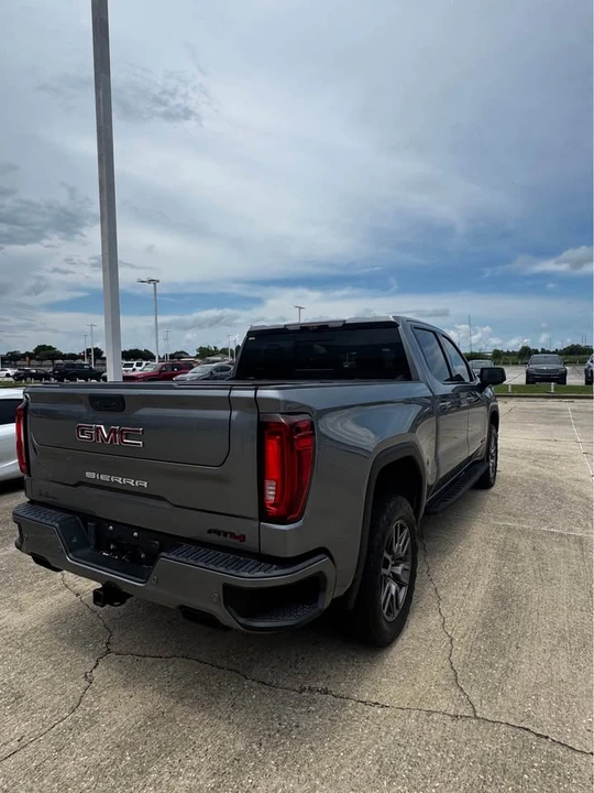 2021 GMC Sierra 5th Gen - Image 4 of 10