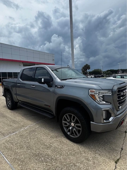 2021 GMC Sierra 5th Gen - Image 3 of 10