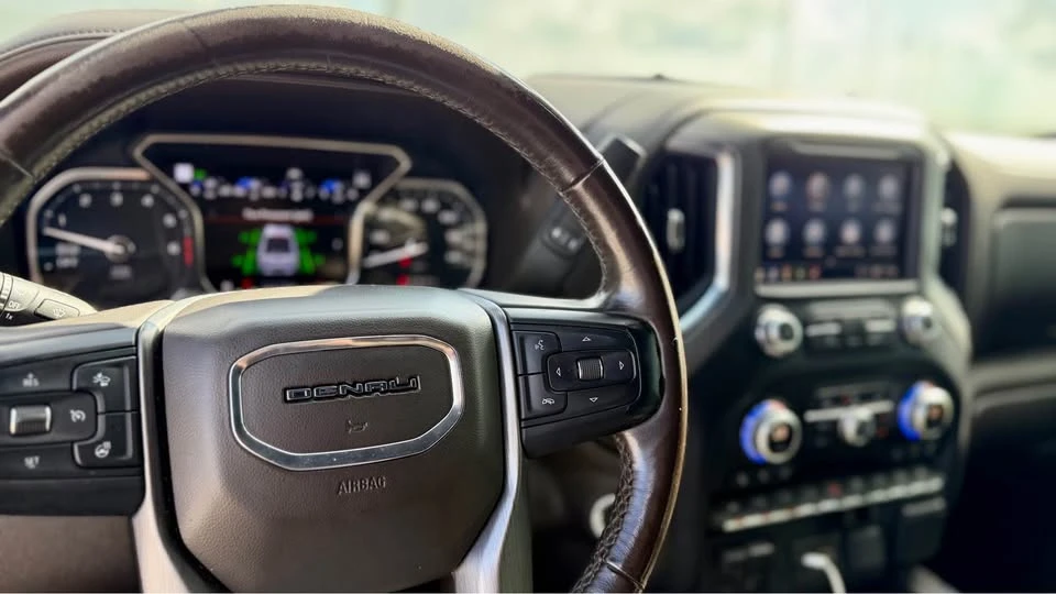 2021 GMC Sierra 5th Gen - Image 11 of 16