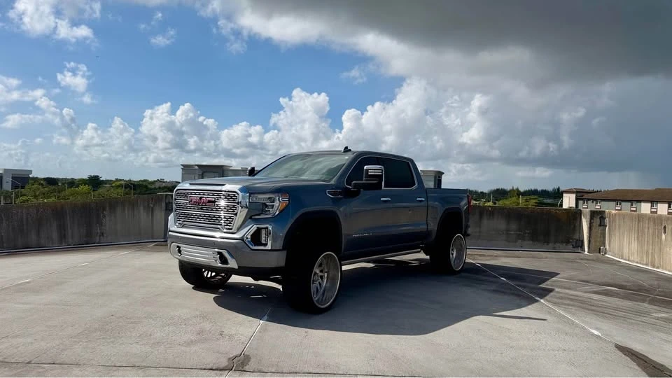 2021 GMC Sierra 5th Gen - Image 9 of 16