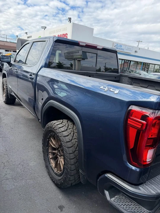 2021 GMC Sierra 5th Gen - Image 9 of 16